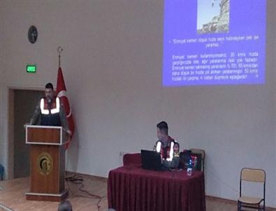 Jandarmadan Üniversite Öğrencilerine Trafik Semineri