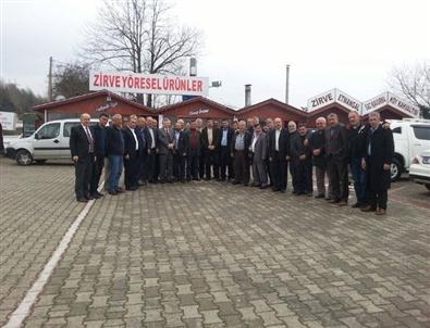 Orhan Aydın Akçakoca’da Muhtarlardan Destek İstedi