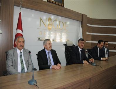 Ak Parti İl Yönetiminden Belediye Başkanı Akdoğan'a Ziyaret