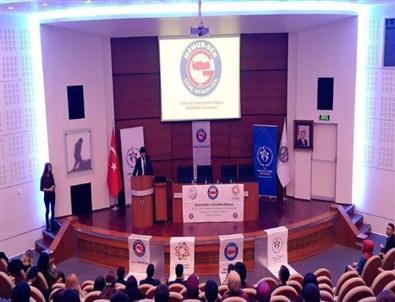 Erzurum’da 'Geleceğini Uyuşturma' Adlı Seminer Düzenlendi