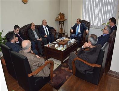 Ak Parti Aday Adayı Muhammet Balta, Tesob ve Huzurevine Ziyaretlerde Bulundu