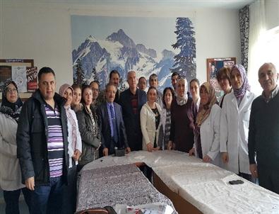 Aksaray'da Öğretmenler Kaynaşma Yemeğinde Bir Araya Geldi