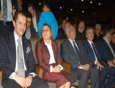 Erbakan Gaziantep'te Anıldı