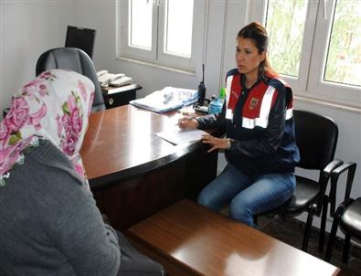 'infaz Vakti Gelen Kadını'Son Anda Jandarma Kurtardı