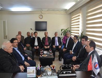 Rektör Alkan’dan Ak Parti ve Sendikalara Ziyaret