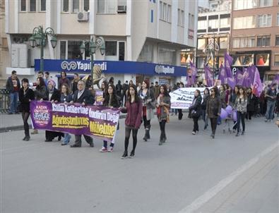 Eskişehir’de Kadın Cinayetlerine Tepki Yürüyüşü