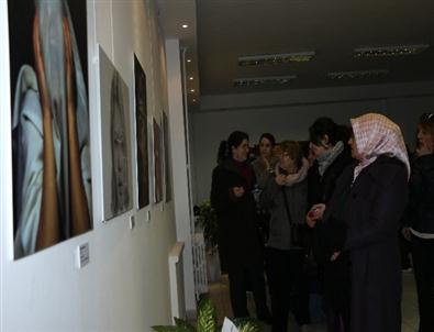Kadın Çalıştayı Resim Sergisi Açıldı