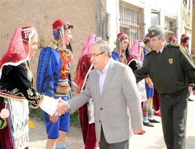 Kızıldamlar Kültür Derneği Binası Törenle Açıldı