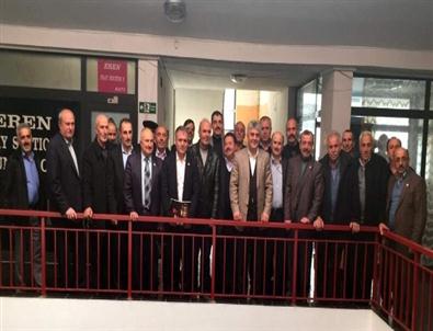 Ak Parti Trabzon Milletvekili Aday Adayı Dr. Adnan Günnar Akçaabat Muhtarlar Derneğini Ziyaret Etti