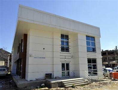 Sgk Hizmet Binası 2 Yıldır Açılamıyor