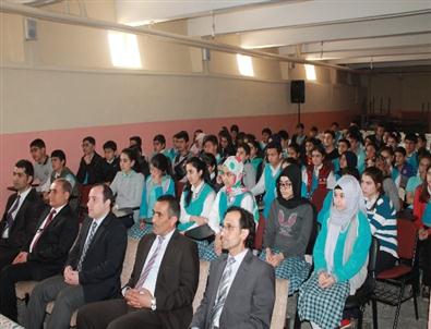 Vali Yardımcısı Kaya Öğrencilerle Bir Araya Geldi