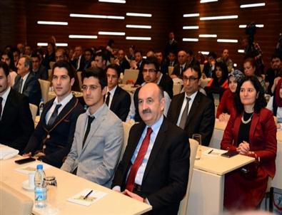 Adü'lü Genç Hekimler Sağlığın Gelecek Vizyonunu Anlattı