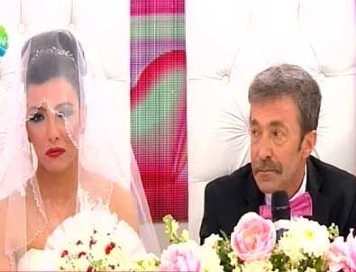 Evleneceksen Gel - Serap ve Fikret canlı yayında evlendi