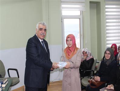 Bilecik’de Bayan Öğrenciler Arasında 'kur’an-ı Kerimi Yüzünden Güzel Okuma Yarışması'