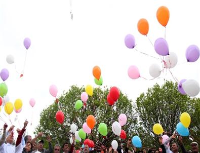 Parkinson Hastaları Dileklerini Gökyüzüne Yolladı