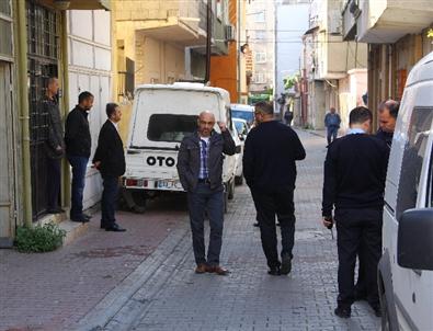 Mersin'de Sokak Ortasında Bir Kişi Ölü Bulundu