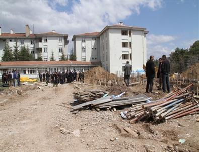 Yurt İnşaatında Göçük Açıklaması