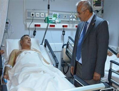 Chp Muğla Milletvekili Demir, Dalaman Belediye Başkanı Şaşmaz’ı Hastanede Ziyaret Etti