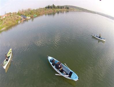 (özel Haber) Uluabat Gölü Balıksız Kaldı