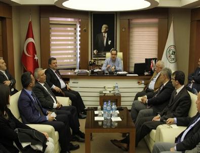 Başkan Aksu Belediye Personeli İle Bir Araya Geldi