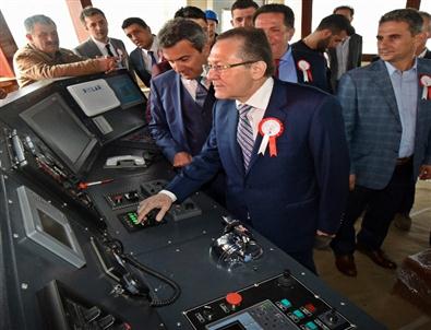 Türkiye'nin En Büyük Yolcu Gemisi Denize İndi