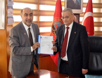 'milli İttifak'Adayları Türkiye Emekliler Derneği Eskişehir Şubesi'ni Ziyaret Etti