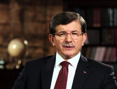Başbakan Davutoğlu HDP'ye yapılan saldırıyı kınadı