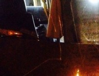 TAKIM OTOBÜSÜ - Çaykur Rizespor otobüsüne taşlı saldırı