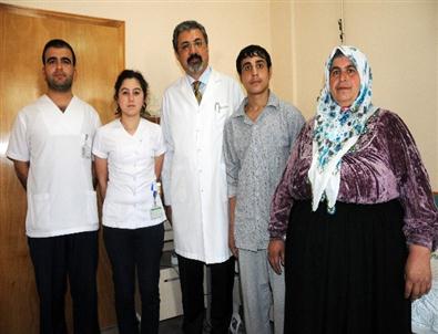 Suriyeli Türkmen Çocuk Meram Tıp'ta Nefes Aldı