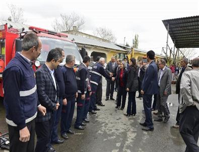 Başkan Kışanak, İtfaiye Aracını Lice’ye Teslim Etti