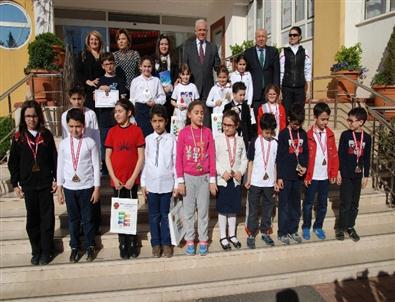 Gkv Özel Okullarında Okuma, Resim ve Spor Ödülleri Dağıtıldı