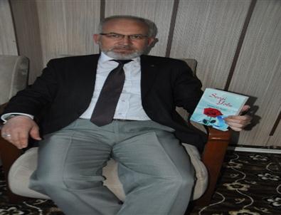 Bozüyük'te Din Görevlisi Kitap Yazdı