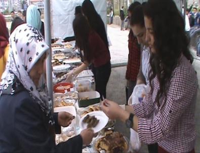 Öğrencilerden Anlamlı Kermes