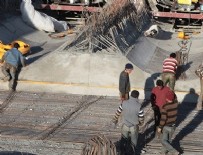 BARAJ PATLAMASI - Diyarbakır'da patlama: Çok sayıda yaralı var