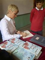 Şair Yasmin Korkut Son Kitabını Köyceğiz’de Tanıttı