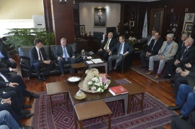 Balkan Rumeli Türkleri Konfederasyonu Yönetimi Başkan Ataç’ı Ziyaret Etti