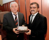 CAHİT BAĞCI - Gaün’de 'Bilimsel Anlayışlar Açısından Doğu-batı Etkileşimleri” Konferansı