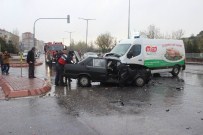 Kayseri’de Kaza: 2 Yaralı