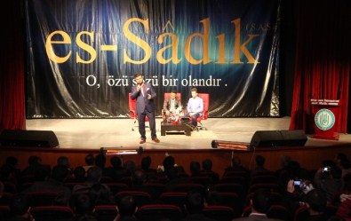 Ahlat Belediyesi’nden Kutlu Doğum Programı