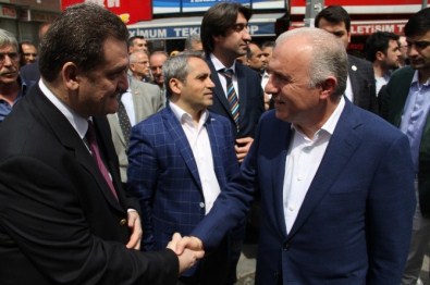 Ak Parti İstanbul İl Başkanlığı’ndan Gövde Gösterisi