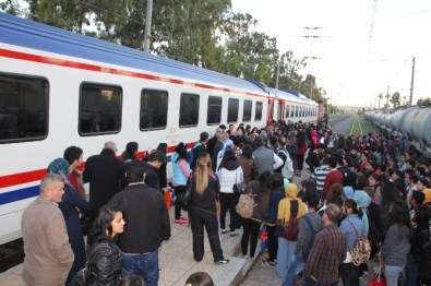 Lise Öğrencileri 'Bu Tren Kaçmaz” Projesiyle Geziye Götürüldü