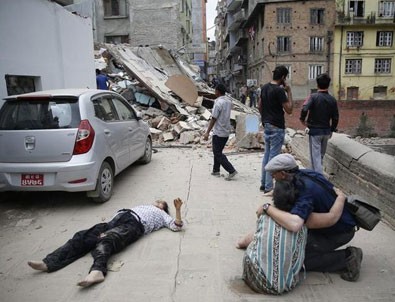 Nepal'de 7,9'luk deprem