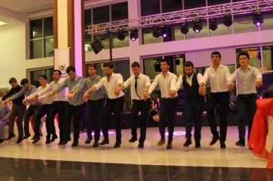 Gaziemir’deki Çocuk Şenliğine Kapanış Resepsiyonu