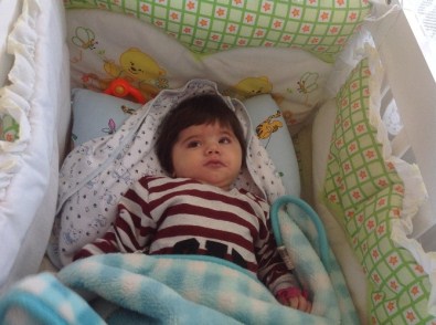 Enes Bebek Umut Bekliyor