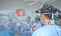 ROBOTİK CERRAHİ - Da Vinci Robotik Cerrahi Sistemi Şanlıurfa’da
