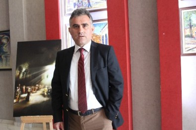 Kutay Karaca: 'Avrupa Hocalı Katliamı ve Ermeni Meselesine İkiyüzlü Yaklaşıyor”