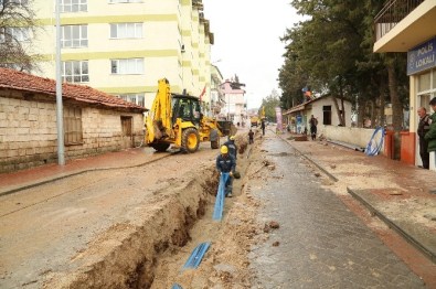 Tavas’ta Alt Yapı Çalışmaları Devam Ediyor