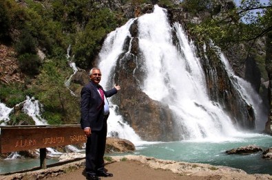 AK Parti Adayı Aydın, Orman İşletme Müdürü Olarak Görev Yaptığı İlçede Destek İstedi