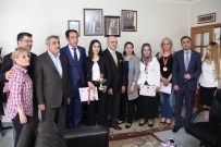 TESETTÜR - Bayan Kuaförler Ödülleri Topladı