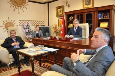 Demirci Açıklaması 'Halka Hizmet Hakk'a Hizmettir''